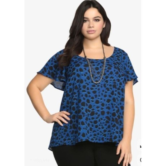 Torrid Blue and Black Cheetah Print Chiffon Georgette Blouse Plus Size 4X (26) - Picture 1 of 7